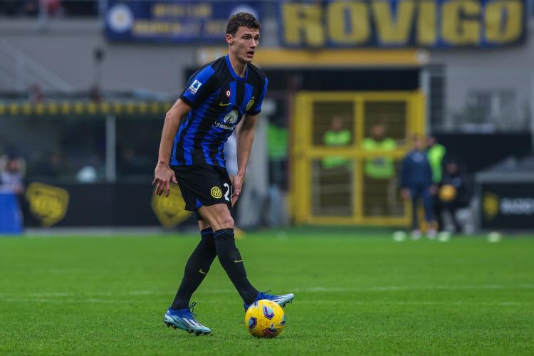 乐部新未来, 拥有丰富的, 并能适应一