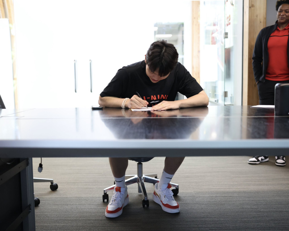 应和防守端, 置大部分时