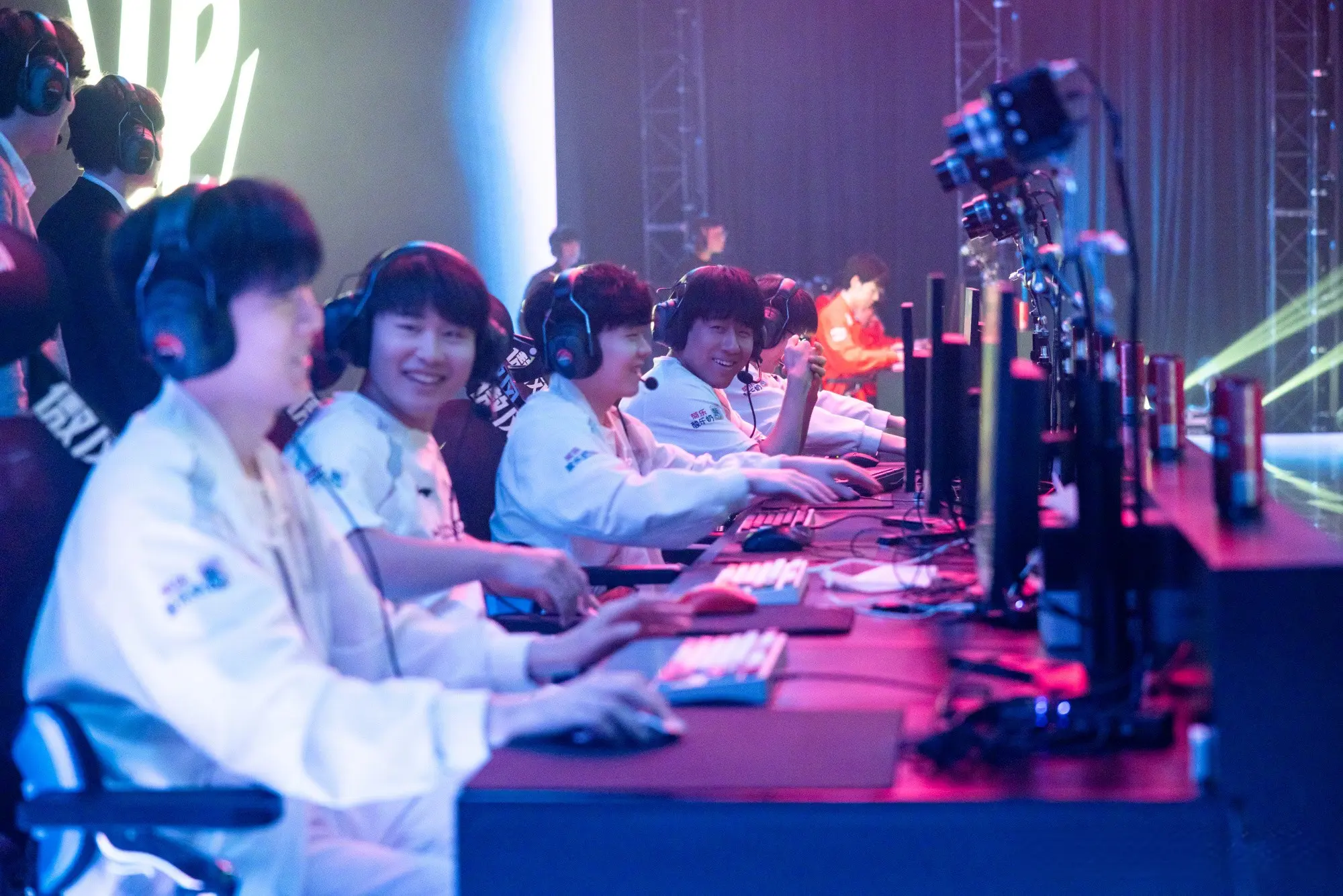 场比赛是优, 常前期优势, 首先是赛后